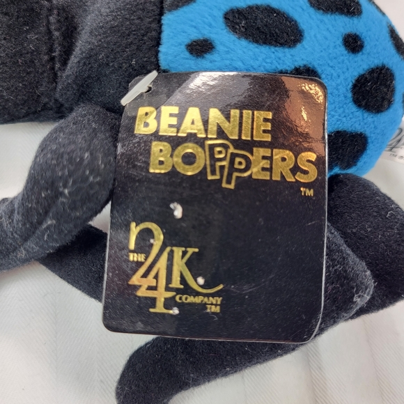 Beanie Boppers 24K Co Plush Scarlet The Spider Blue and Black 1997 No. 5124 NOS* - Picture 7 of 12
